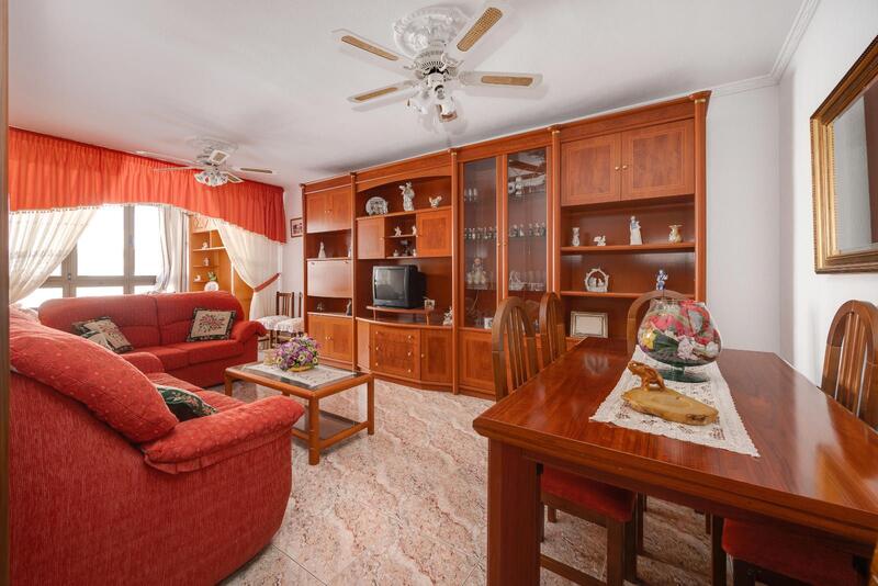 4 bedroom Apartment for sale