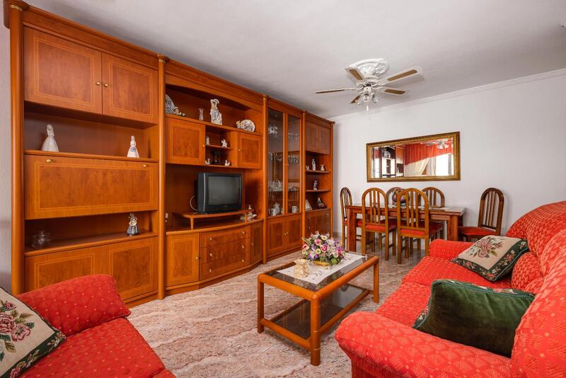 4 bedroom Apartment for sale