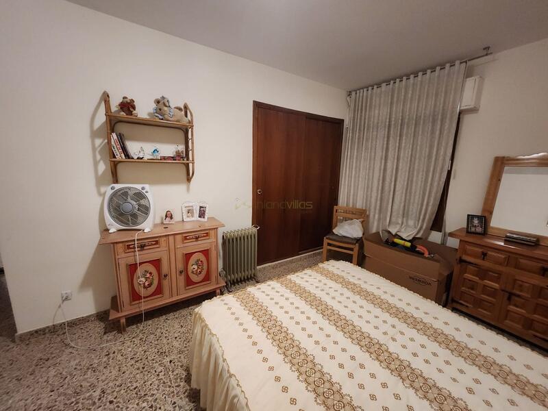 8 chambre Villa à vendre