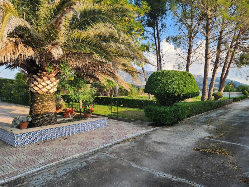 8 chambre Villa à vendre