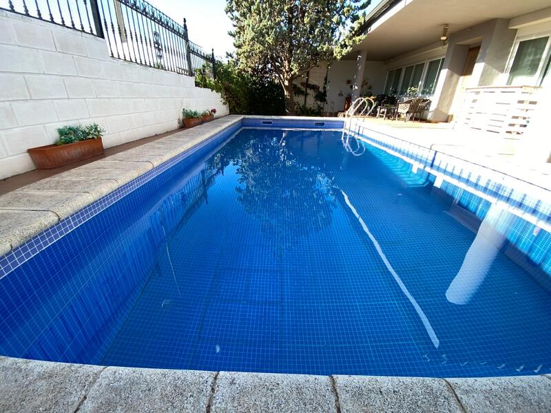 3 Cuarto Adosado en venta