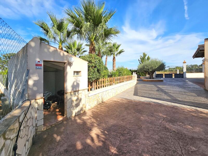 4 Cuarto Casa de Campo en venta