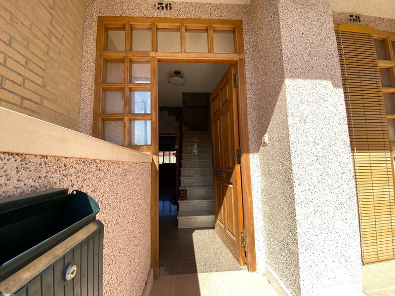 4 Cuarto Adosado en venta