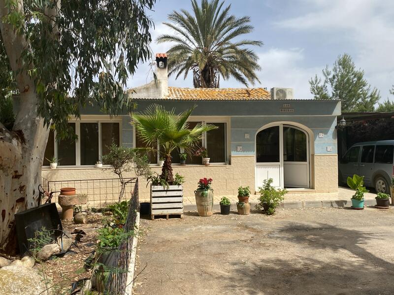 Villa til salgs i Monforte del Cid, Alicante