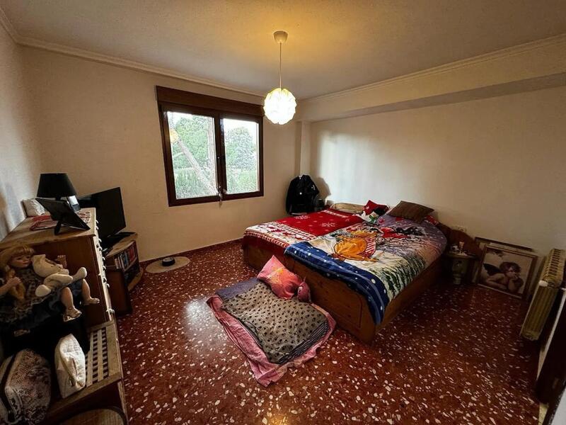 4 Cuarto Villa en venta