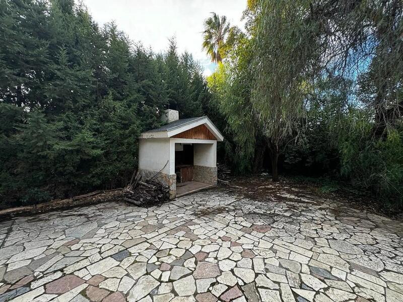 4 Cuarto Villa en venta