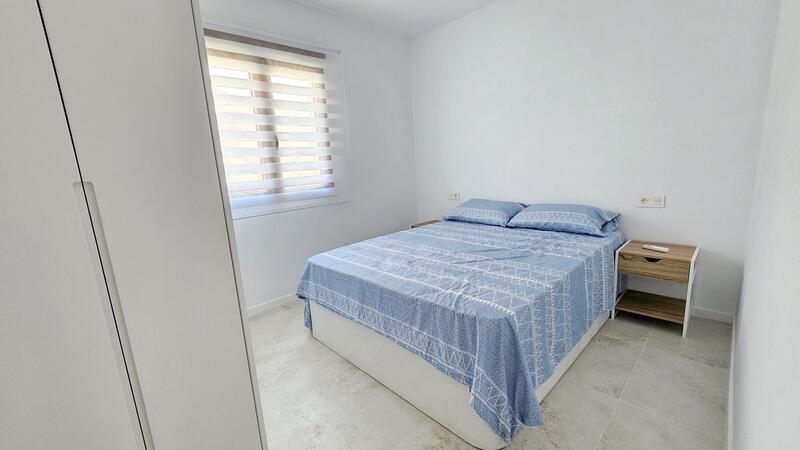 3 slaapkamer Gezinswoning Te koop