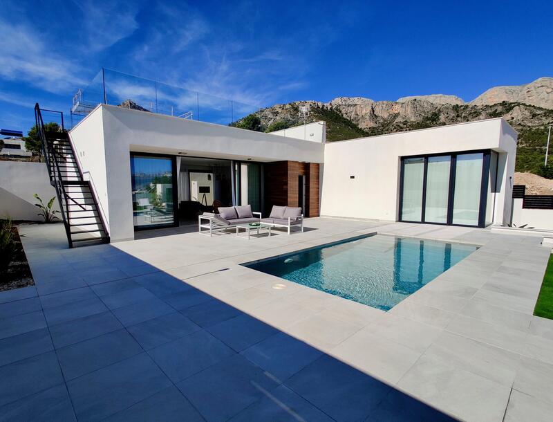 Villa til salg i Polop, Alicante
