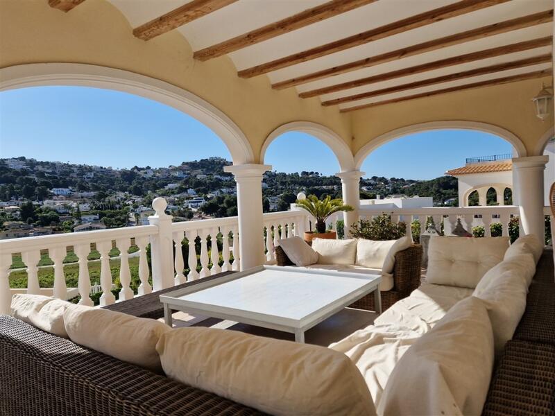 4 Cuarto Villa en venta