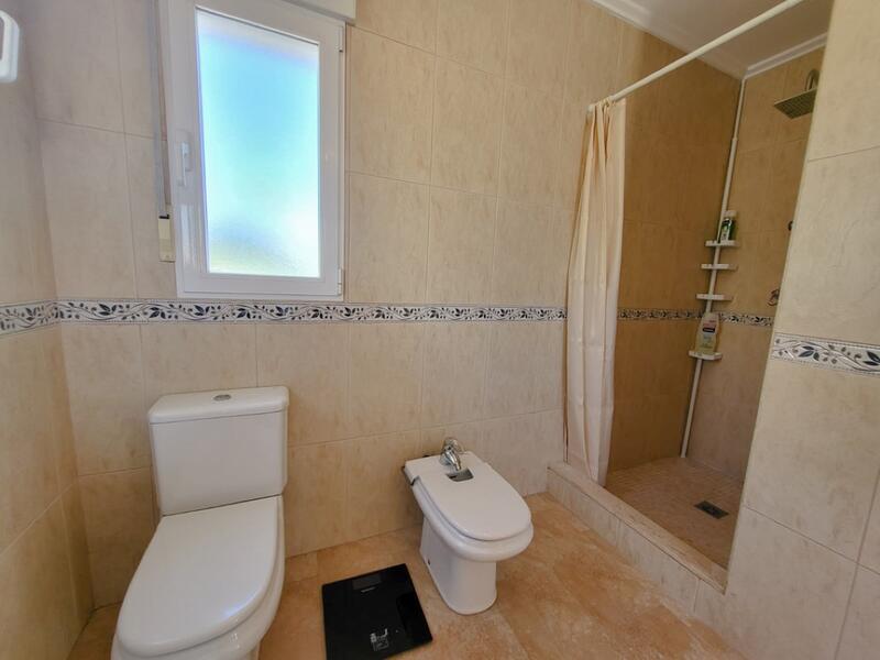 4 Cuarto Villa en venta