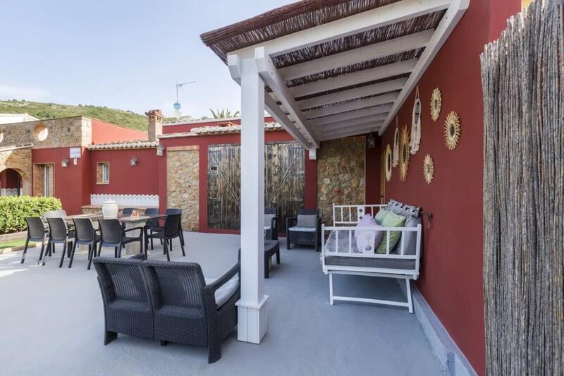 12 soveværelse Villa til salg