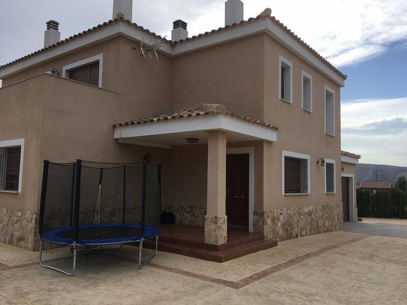 5 soveværelse Villa til salg