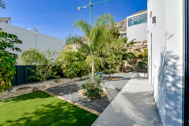 7 Cuarto Villa en venta