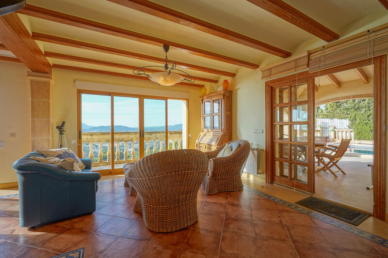 5 bedroom Villa for sale