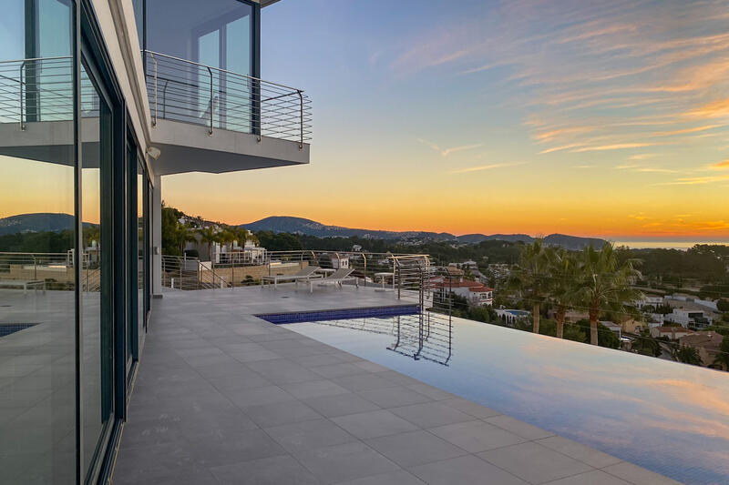 4 Cuarto Villa en venta