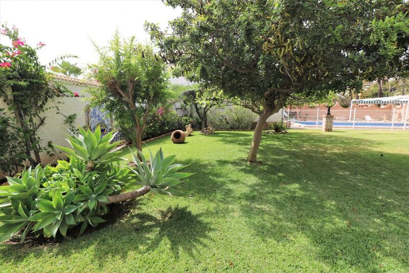 8 slaapkamer Villa Te koop