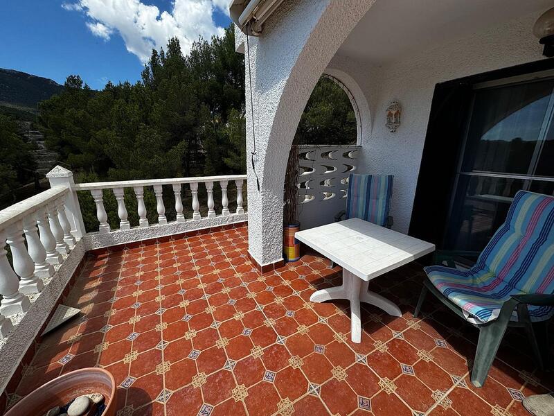 Villa til salgs i Tibi, Alicante