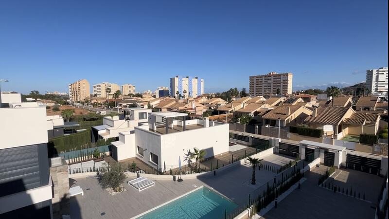 3 bedroom Villa for sale