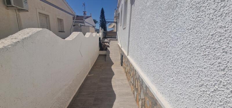 2 bedroom Villa for sale