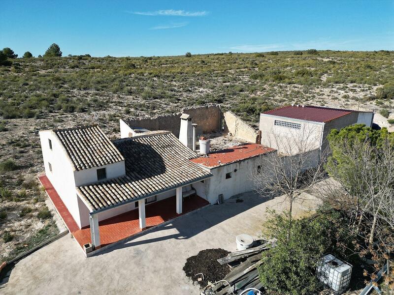 Herregård til salgs i Caudete, Albacete
