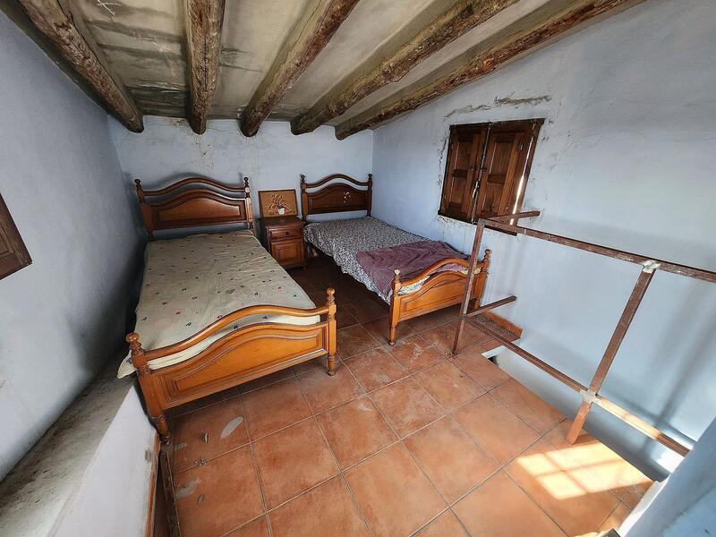 5 Cuarto Casa de Campo en venta