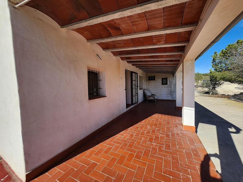 5 Cuarto Casa de Campo en venta