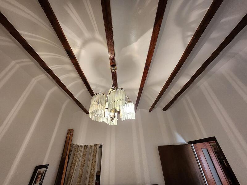 5 slaapkamer Gezinswoning Te koop