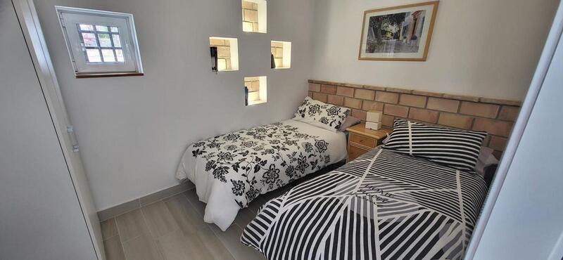 7 Schlafzimmer Landhaus zu verkaufen