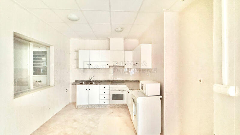 3 Schlafzimmer Handelsimmobilie zu verkaufen
