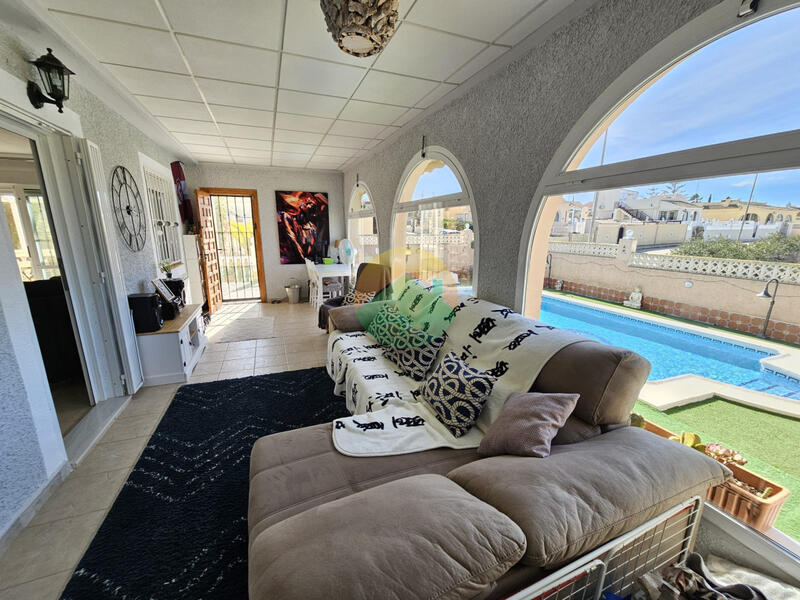 4 bedroom Villa for sale