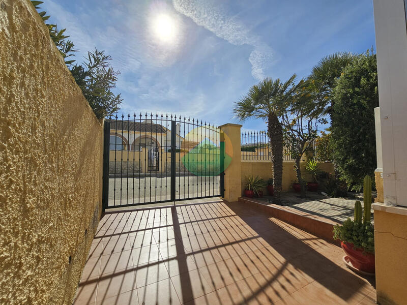 4 bedroom Villa for sale