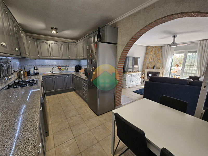 4 bedroom Villa for sale