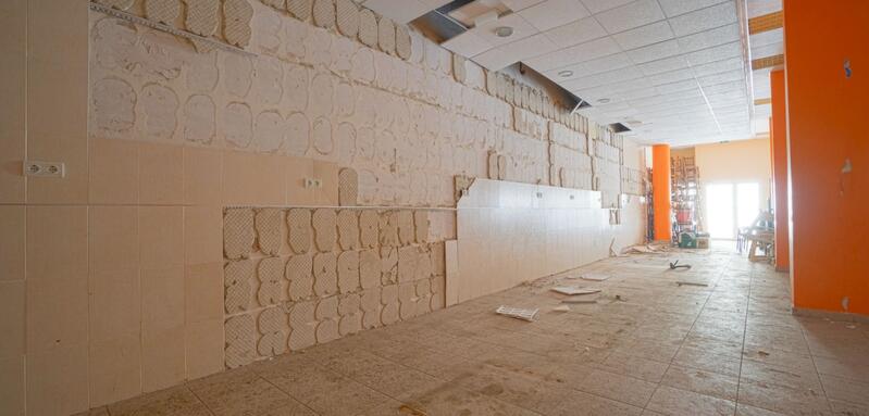 1 Cuarto Local Comercial en venta