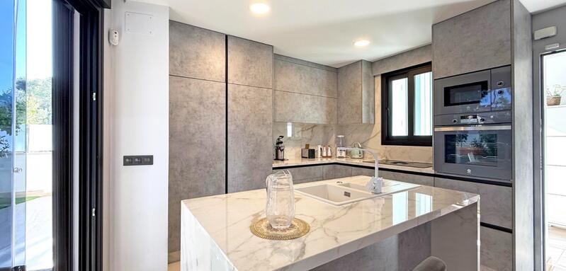 3 Cuarto Villa en venta