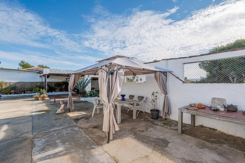 3 bedroom Country House for sale