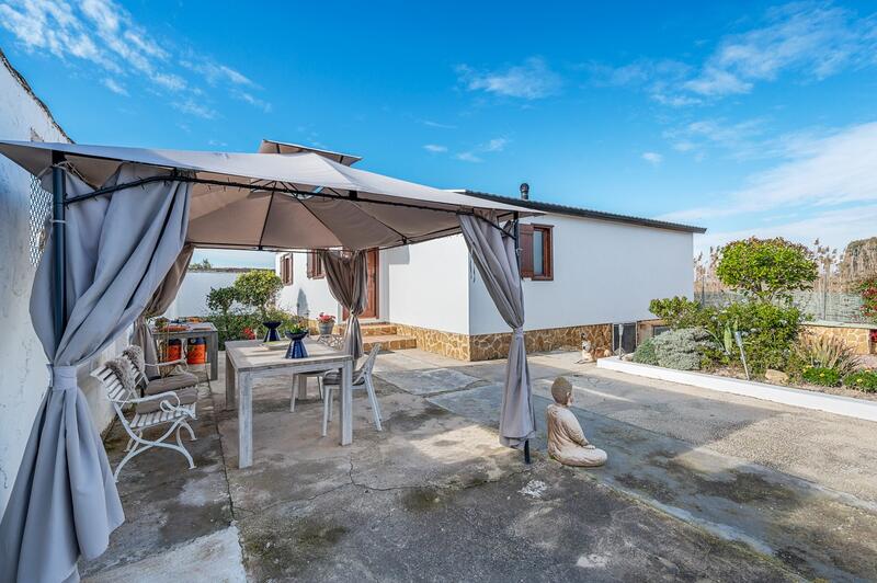 3 bedroom Country House for sale