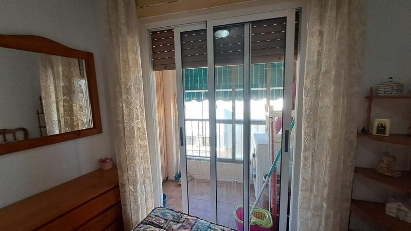 2 спальная комната квартира продается