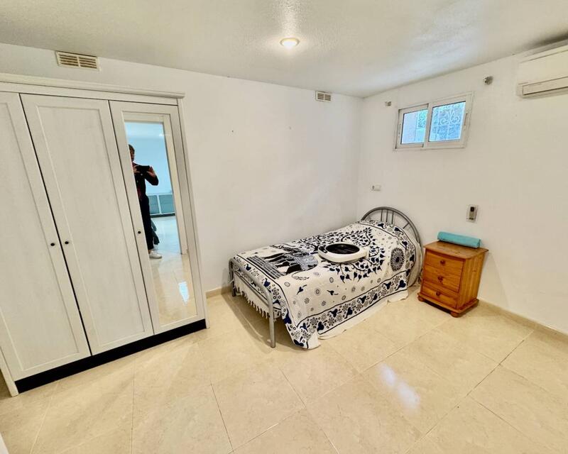 5 bedroom Villa for sale
