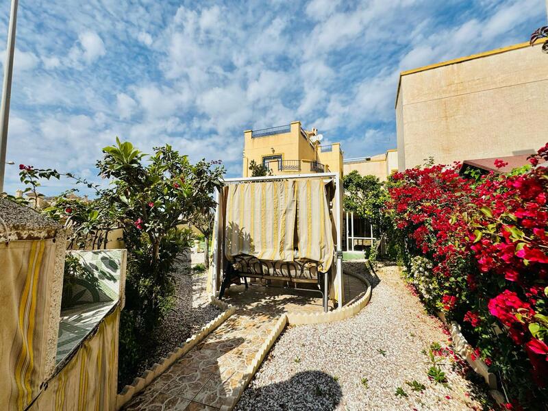 3 bedroom Country House for sale