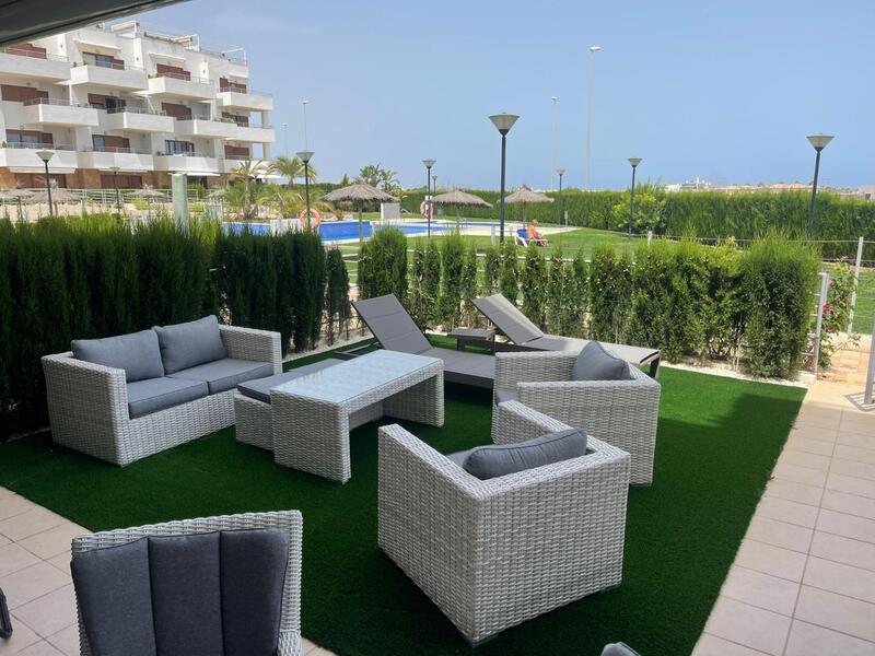 Villa en venta en Orihuela Costa, Alicante