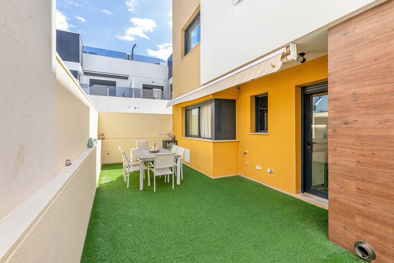 3 bedroom Villa for sale