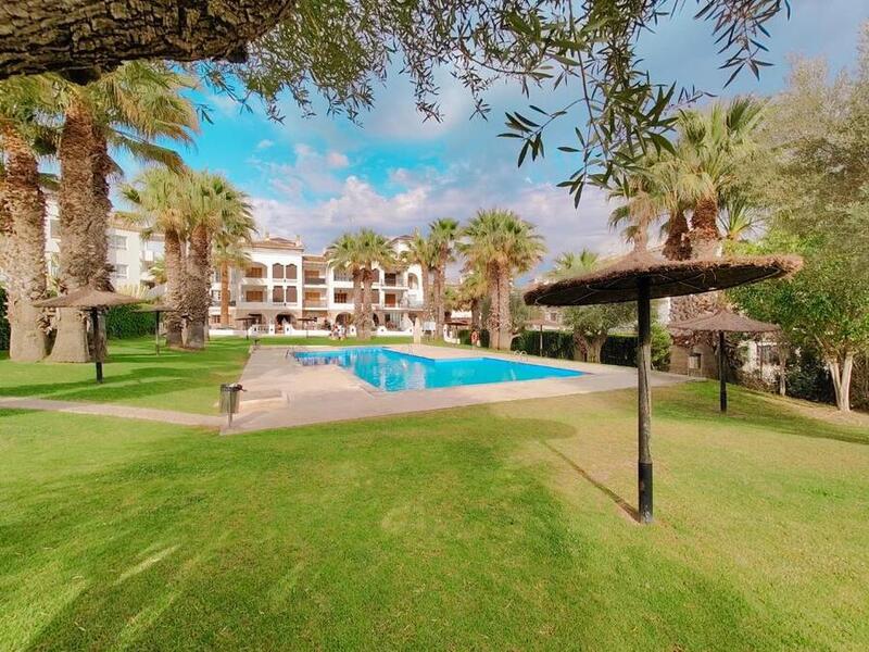 Apartment for sale in Villamartin, Alicante