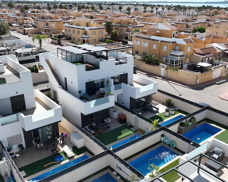 Villa til salgs i Ciudad Quesada, Alicante