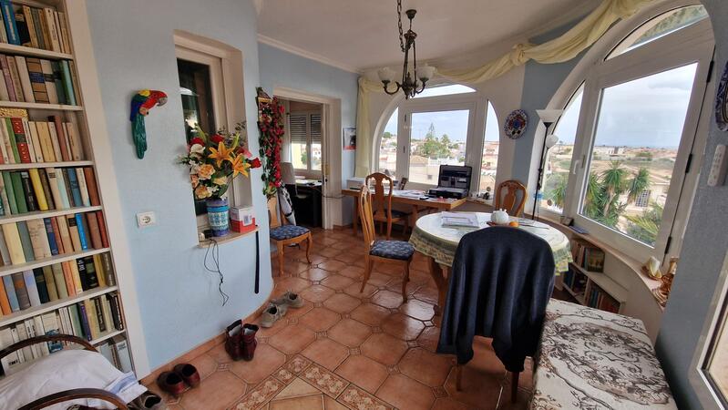 2 bedroom Villa for sale