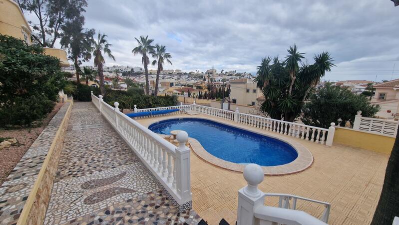 2 bedroom Villa for sale