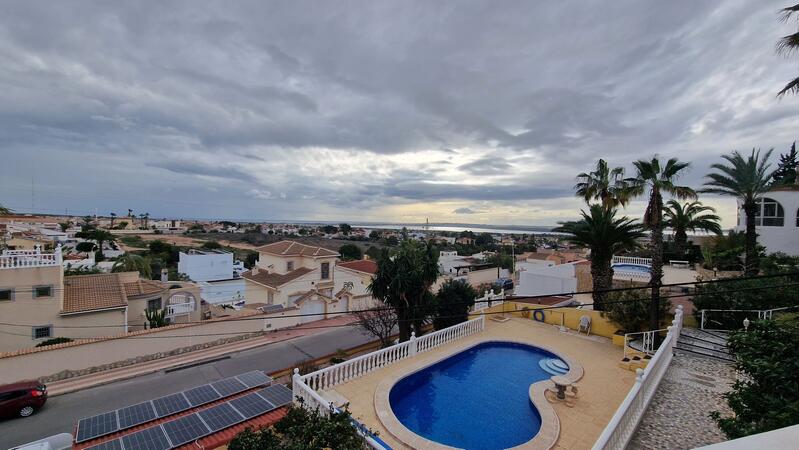 2 bedroom Villa for sale