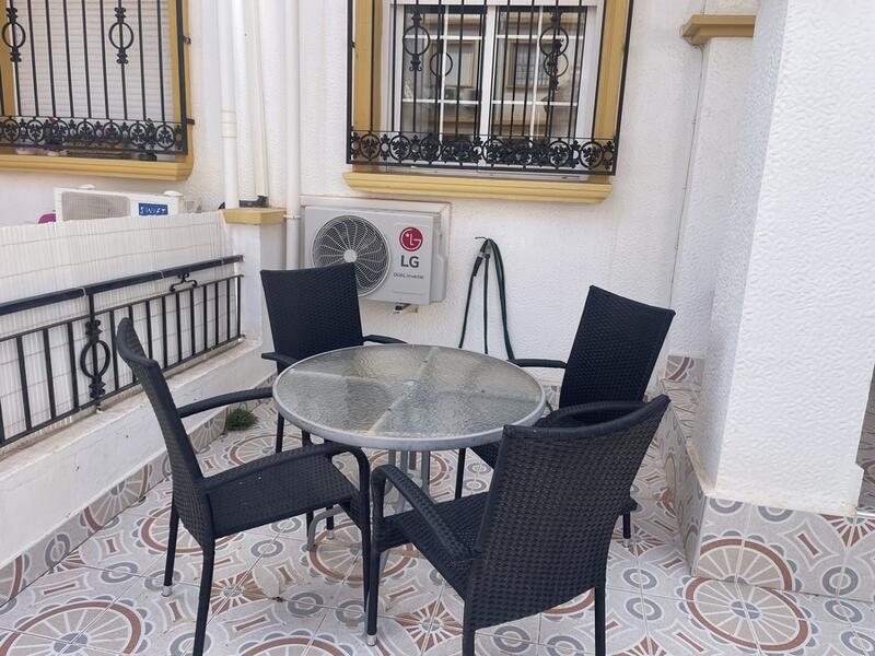 3 bedroom Townhouse for sale