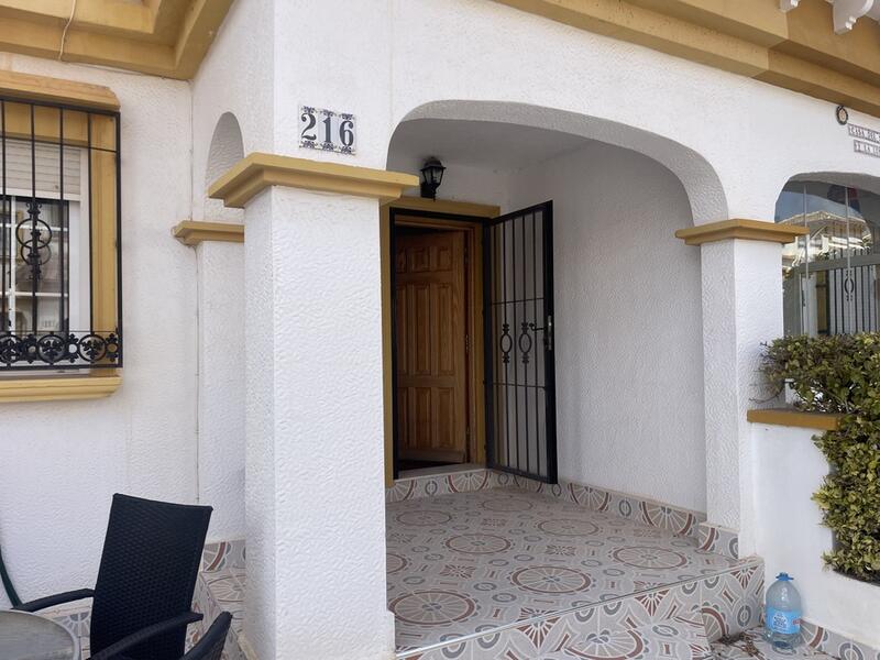 3 bedroom Townhouse for sale