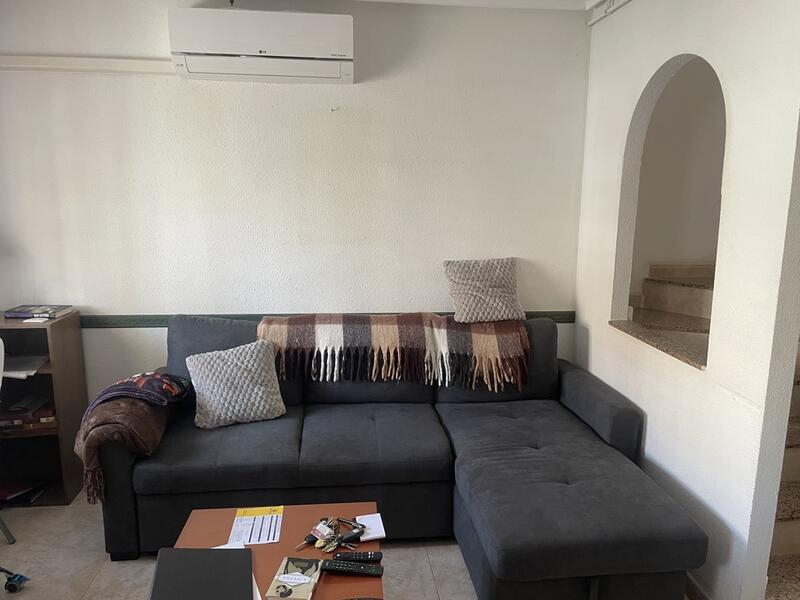 3 bedroom Townhouse for sale