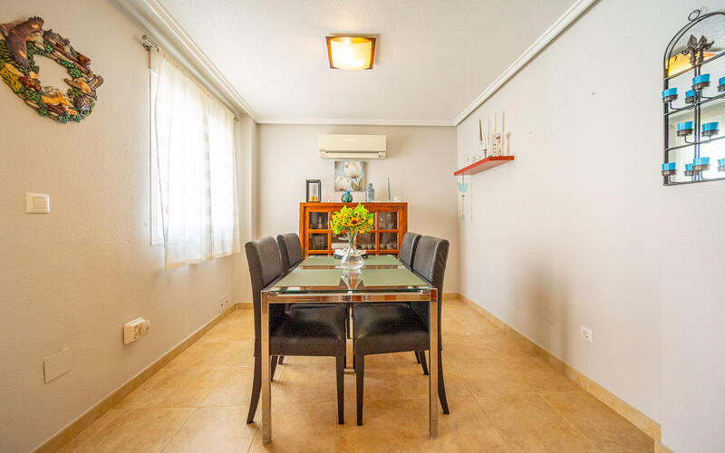 3 Cuarto Villa en venta